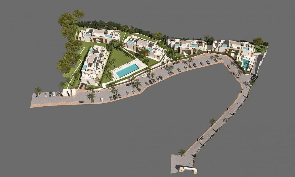 Apartment with Pool in Marbella's Golden Mile