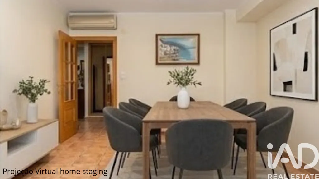 Sala da pranzo - 3-Bedroom Apartment with Ferry Access in Almada