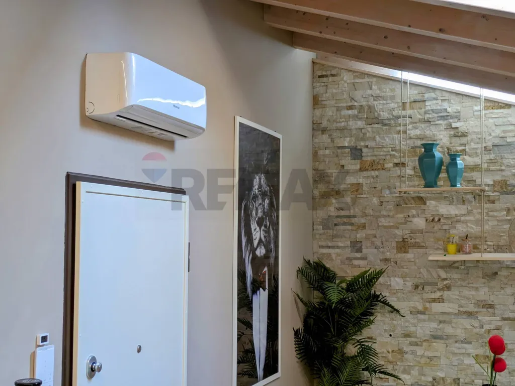 Séjour - Penthouse with Terrace in Pian Camuno