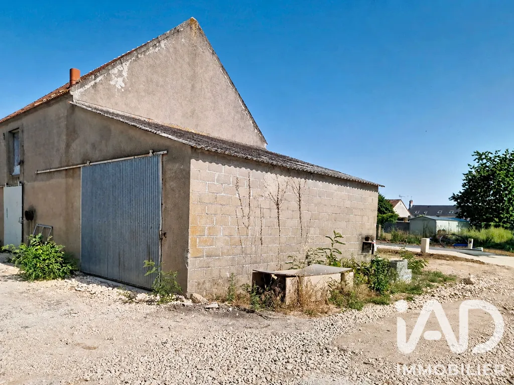 Välivaade - Grange for Renovation with Garage in Le Bardon
