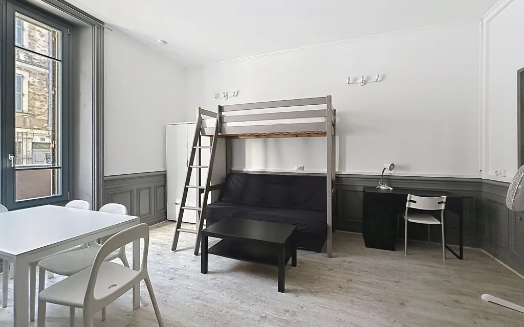 Chambres - Studio Meublé à Avignon Intra-Muros