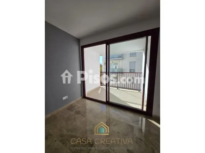 Balcony - Apartment with Balcony in Náquera