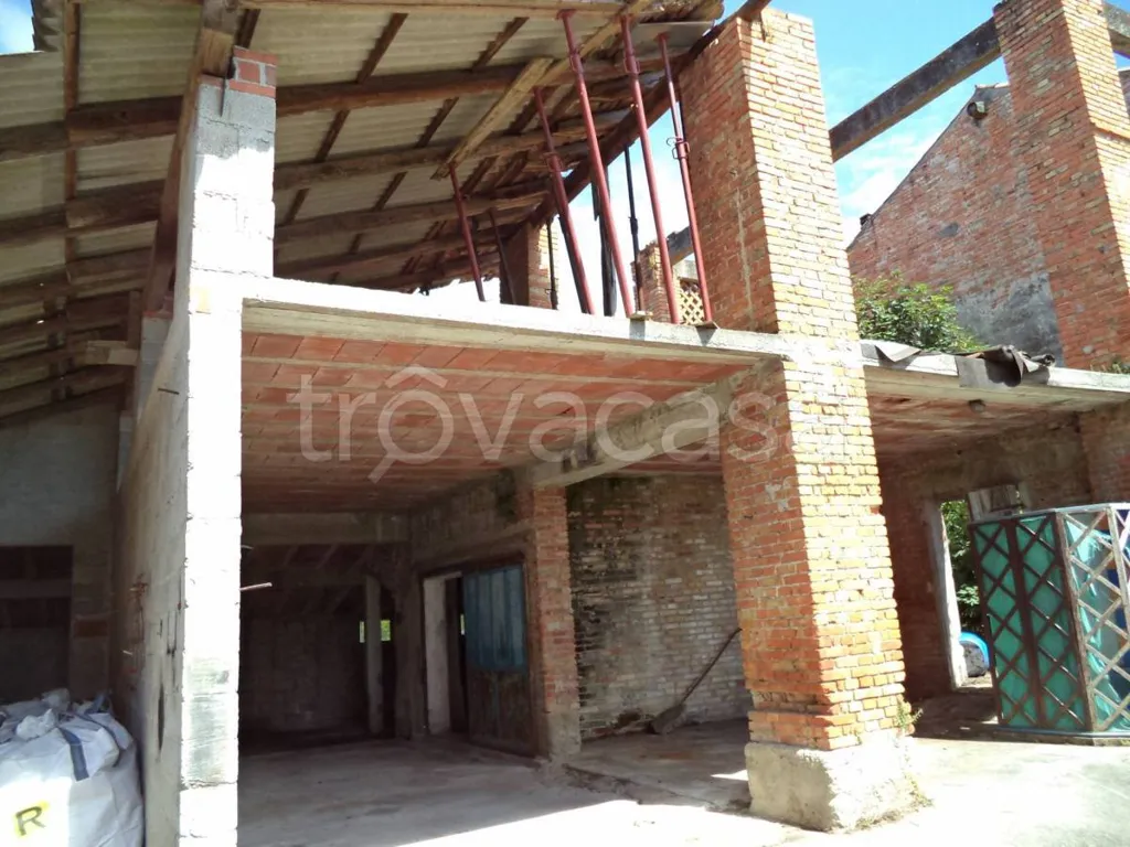 Stanze - Spacious Villa with Garden in Carlino