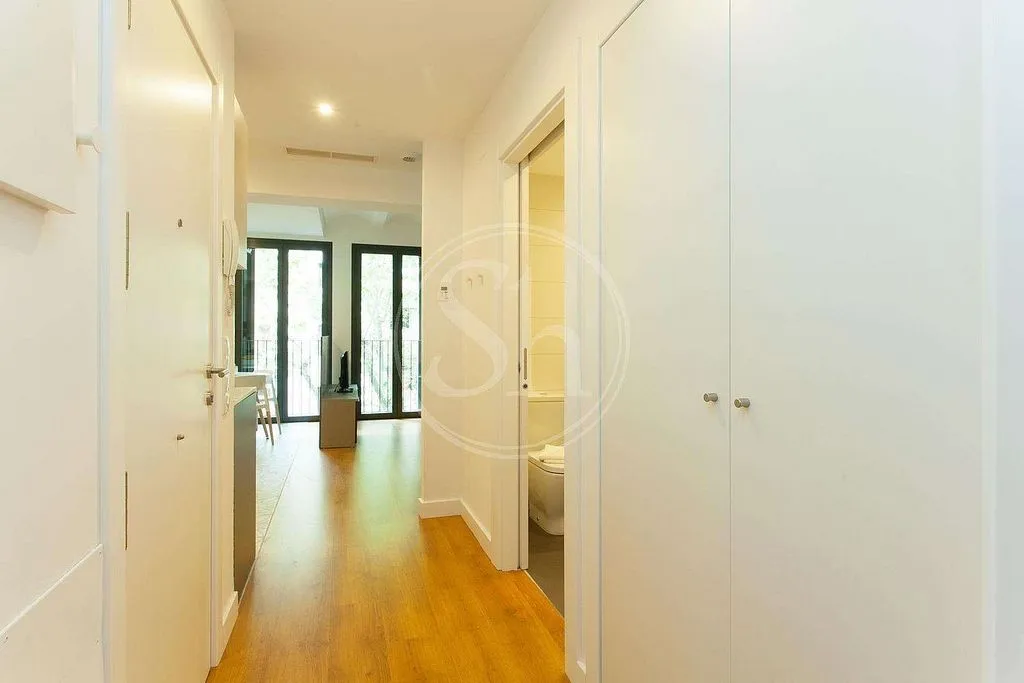 Hallway - Furnished Flat with Balcony in Eixample