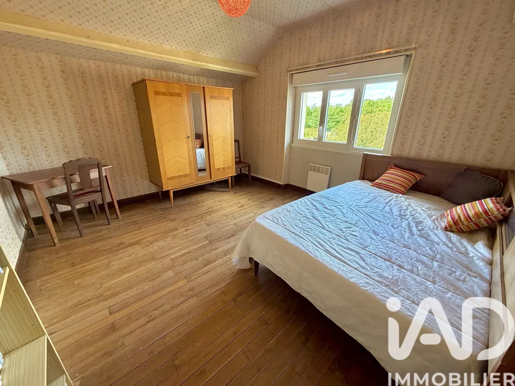 Bedrooms - Village House in Douadic with Garden