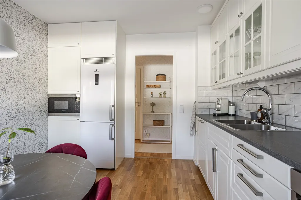Kitchen - Renovated Flat with Balcony in Sundsvall