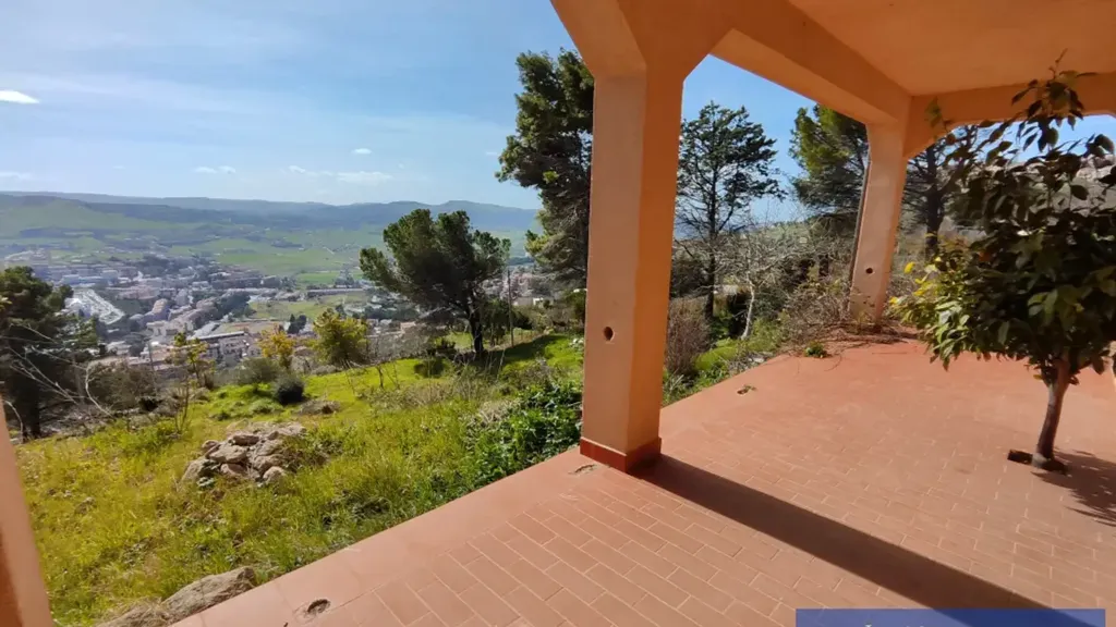 Terrasse - Rustic Villa with Panoramic View in Enna