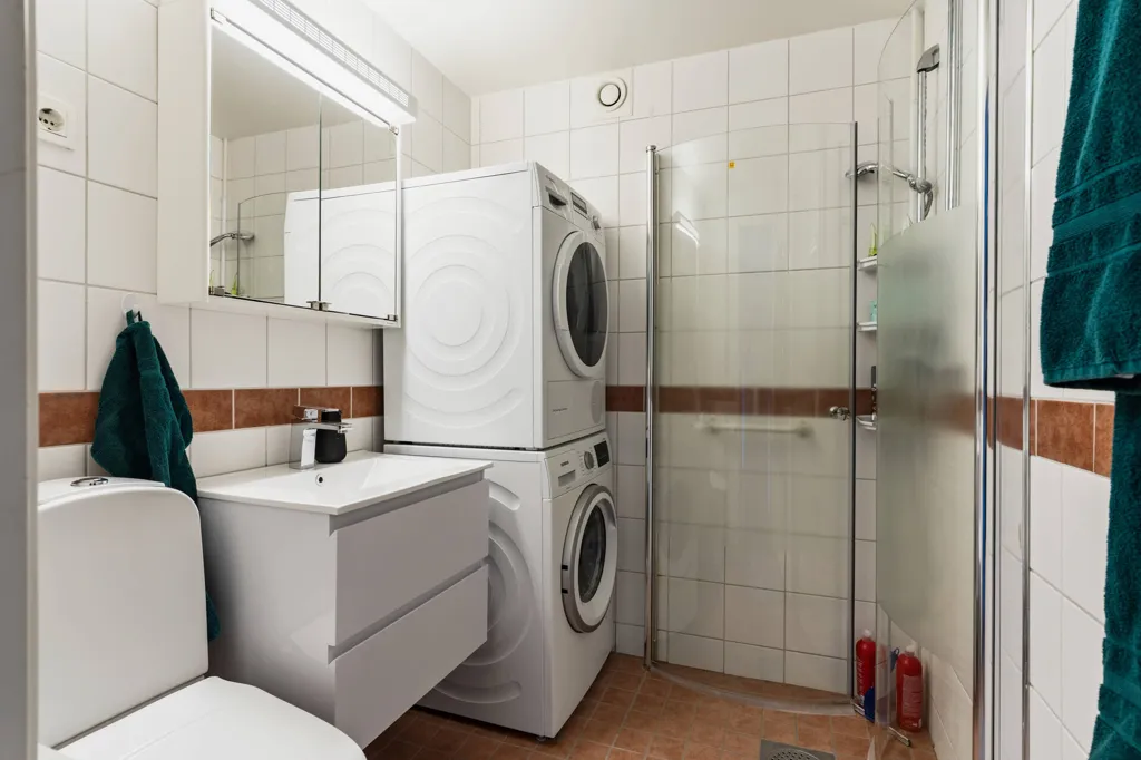 Salles de bain - Apartment with Large Balcony in Oxelösund