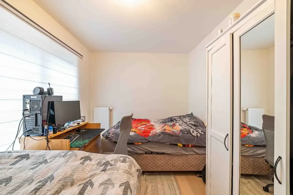 Chambres - Appartement Récemment Construit avec Garage à Wevelgem