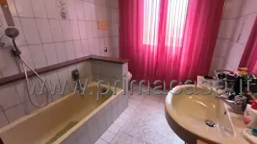 Salles de bain - Terraced Villa with Private Garden in Noale