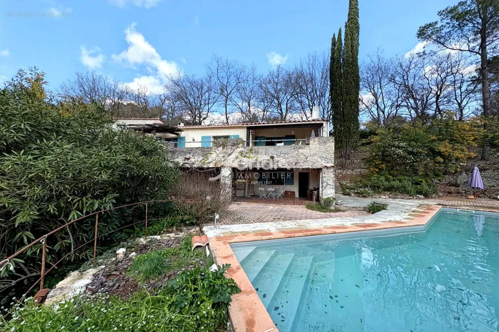 Bassein - Luxury Villa with Pool in Callas