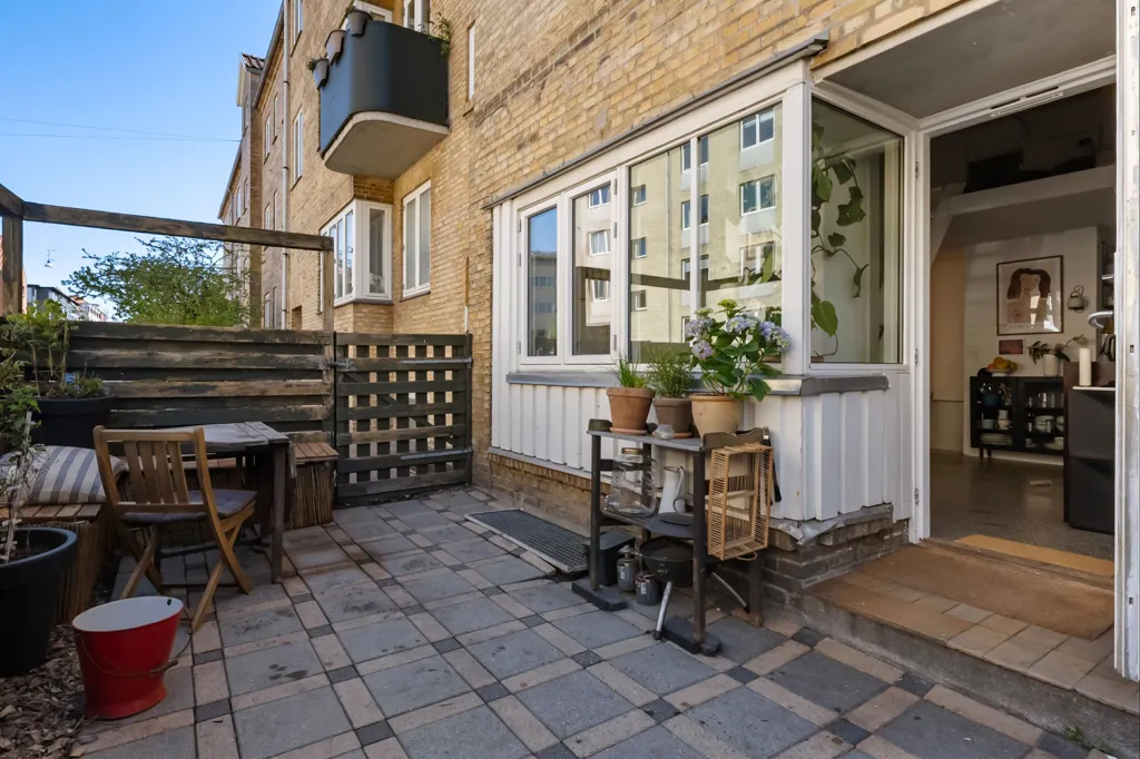 courtyard