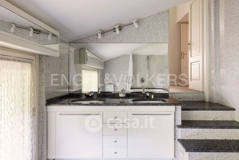 Vannitoad - Villa with Lake View in Arizzano