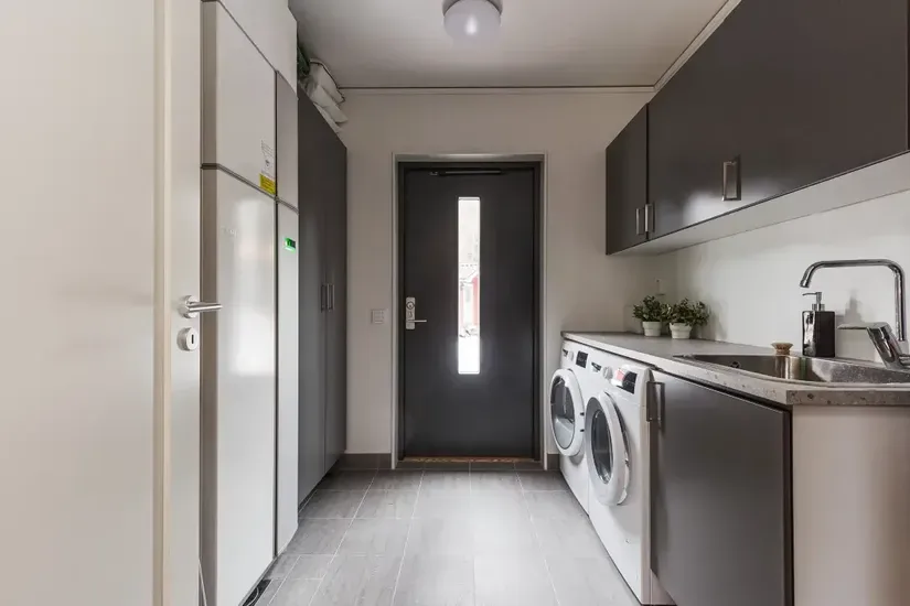 Lavanderia - Modern Bungalow with Open Plan in Gällinge