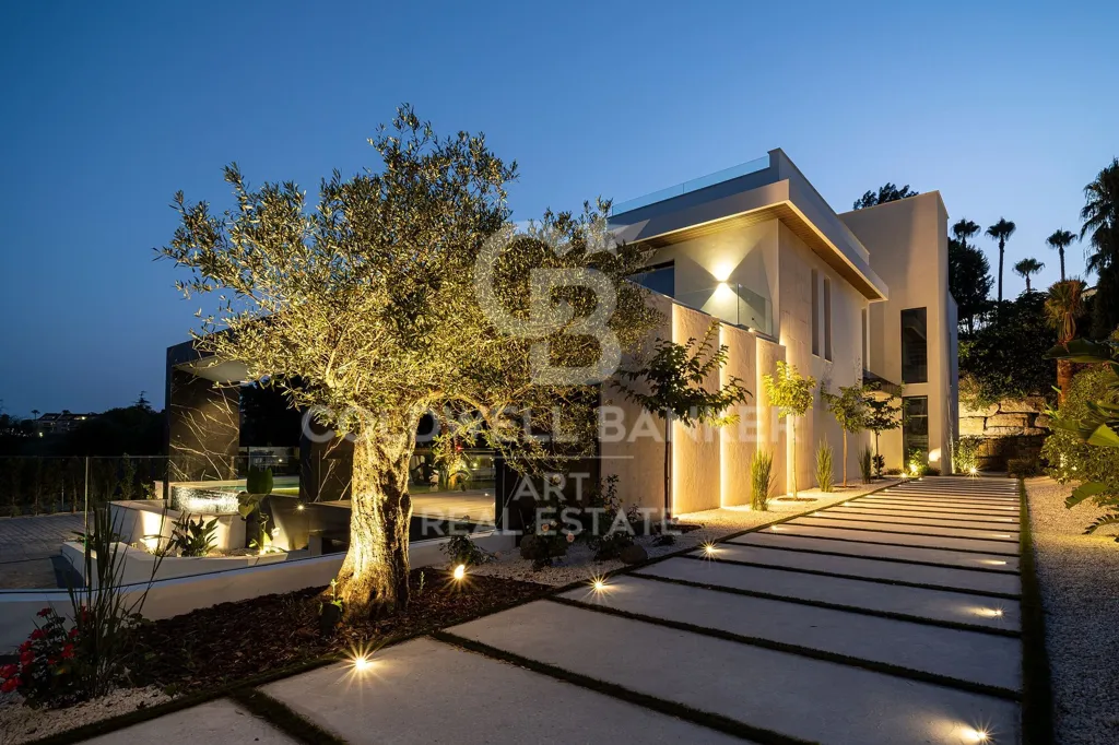 Välivaade - Luxury Villa with Pool in Estepona