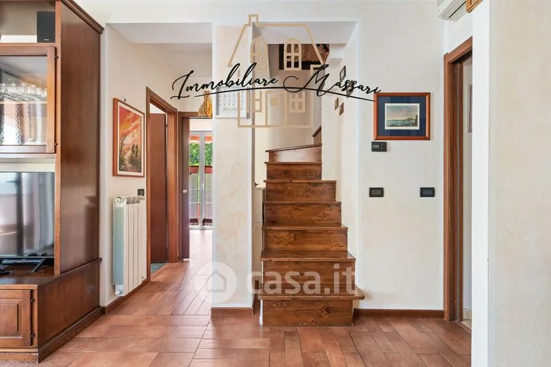 Esik - Spacious Apartment with Terraces in Arcola