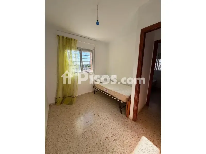 Camere da letto - Four-Bedroom Apartment with A/C in Montequinto