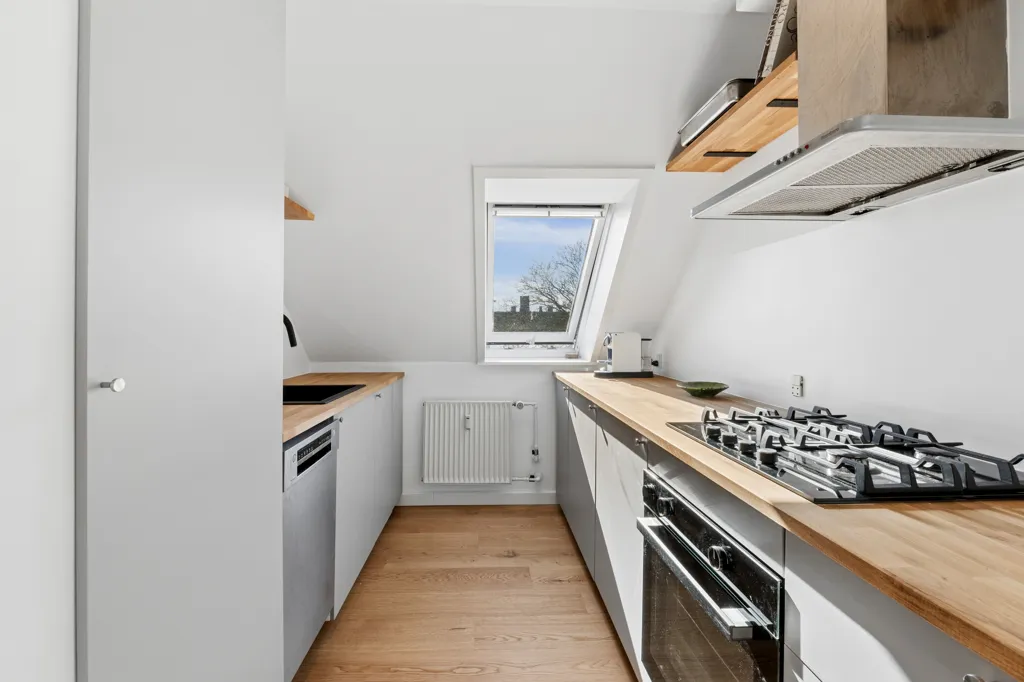 Cuisine - Renovated Apartment with Metro Access in Frederiksberg