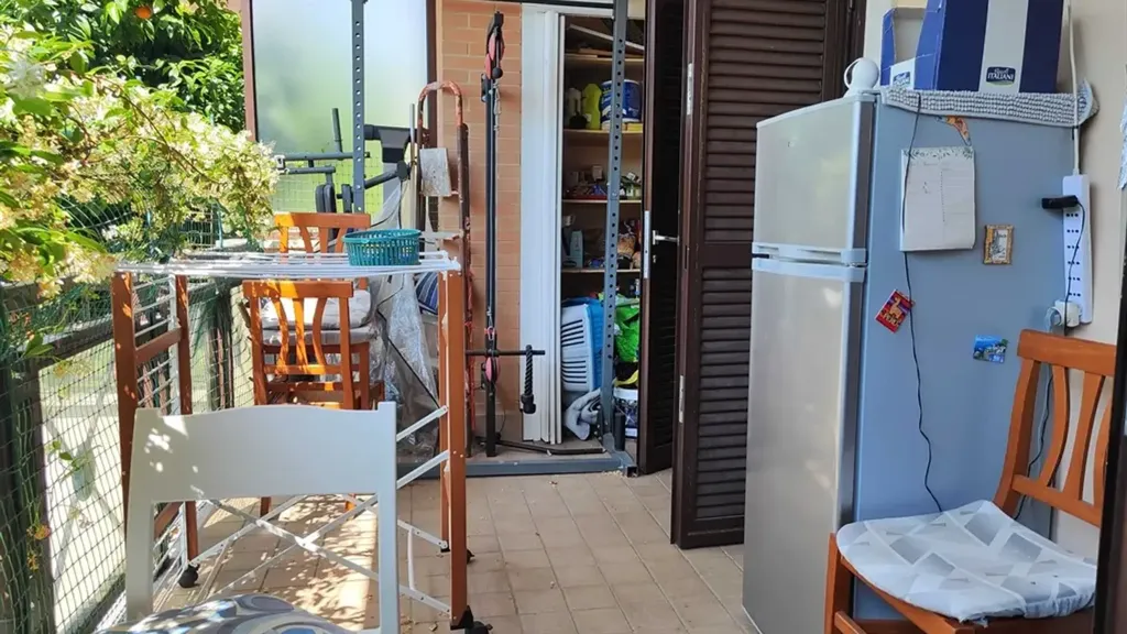 Terrass - Apartment with Terrace in Castelverde, Rome
