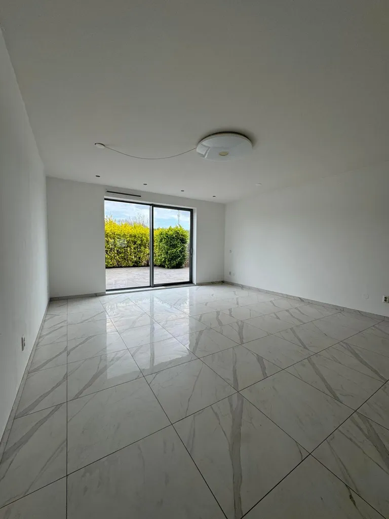Séjour - Modern House with Garden in De Eilanden
