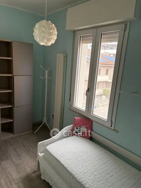 Chambres - Fully Furnished Flat with Balcony in Pesaro