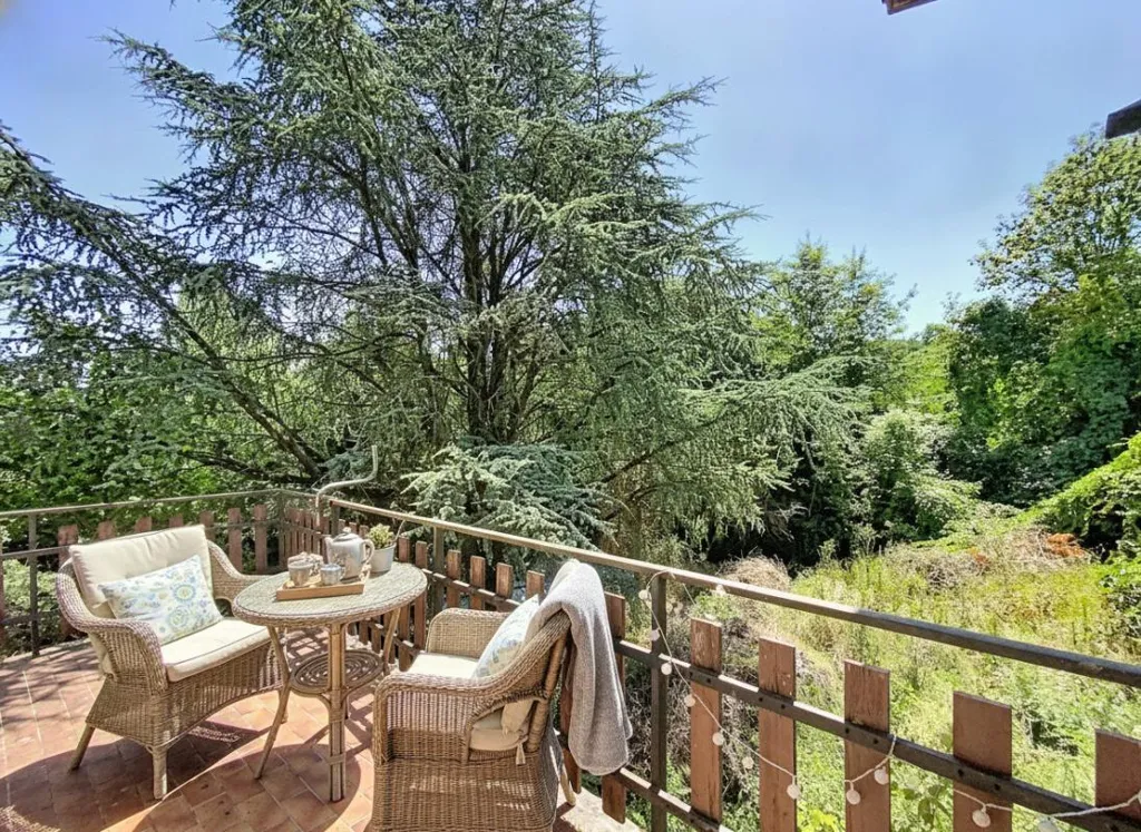 Terrazza - Rustic House with Pool in Vienne