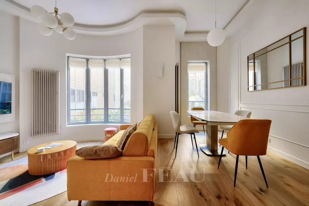Séjour - Pied-à-terre Rénové avec Ascenseur au 3ème Arrondissement