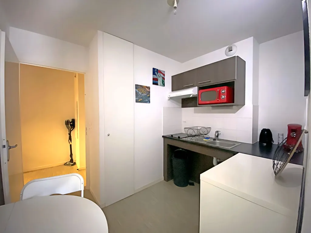 Köök - Studio with Terrace in Montaudran