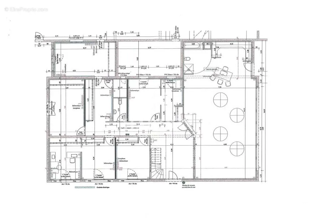 Plan - Ensemble immobilier professionnel avec bureaux et stockage à Oloron-Sainte-Marie