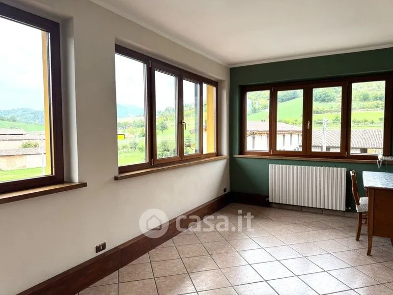 Söögituba - Independent House with Workshop in Ponte Nizza
