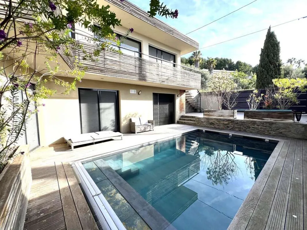 Piscine - Maison avec Piscine et Vue Mer à Bandol