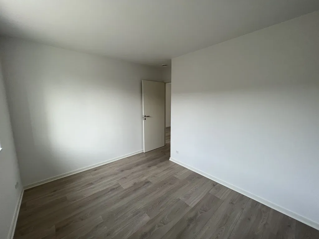 Pièces - Modern 4-Bedroom Terraced House in Torsted