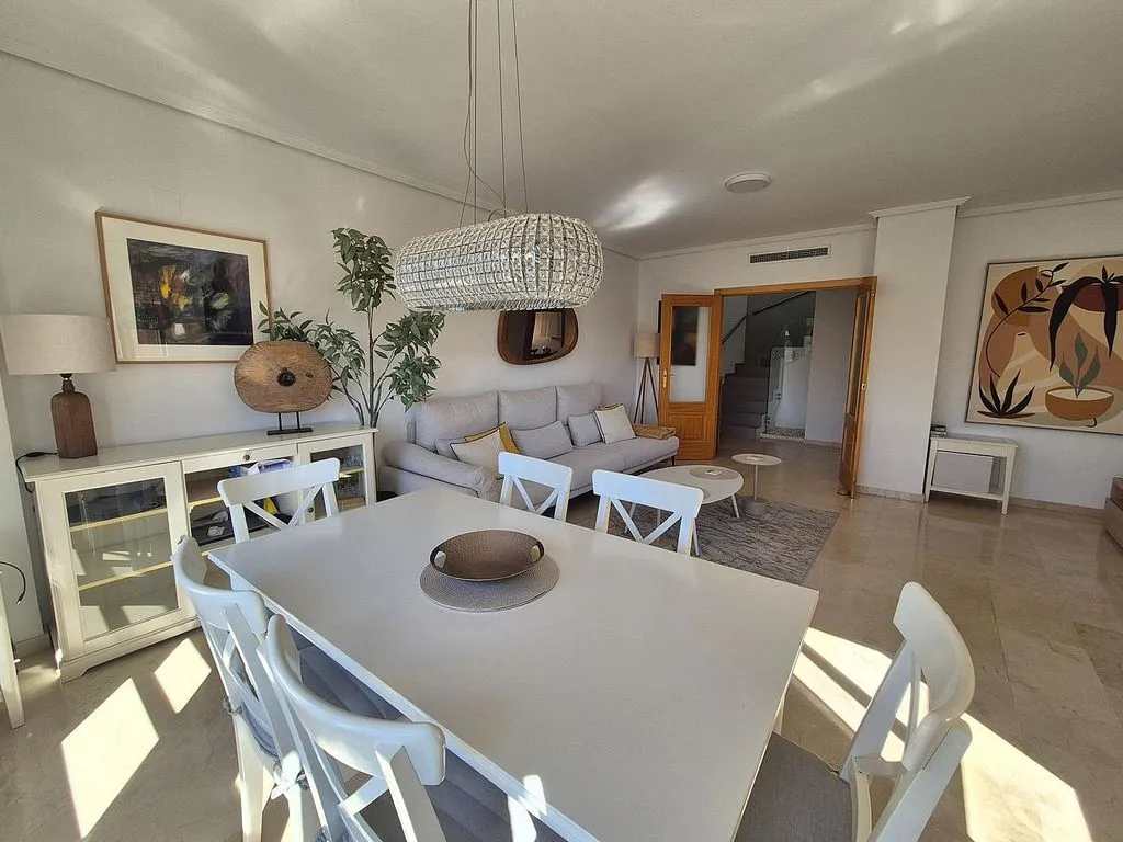 Comedor - Ático duplex con terraza en Carrer de l'Estatut Valencià
