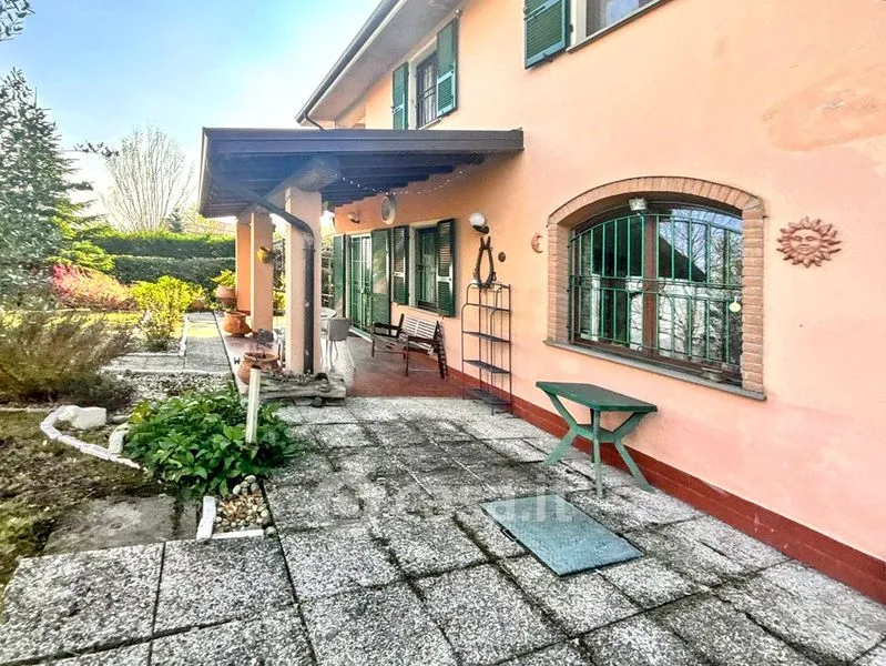 Terrass - Villa with Garden in Colli Verdi