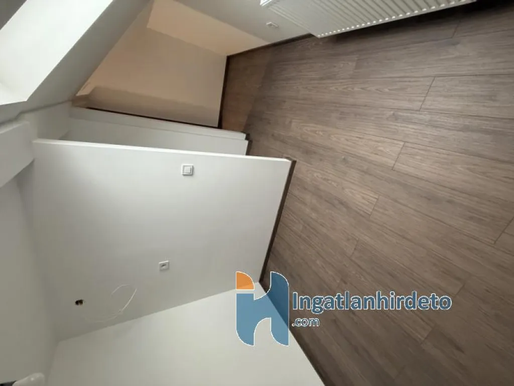 Stanze - Modern Apartment with Balcony in Zalaegerszeg