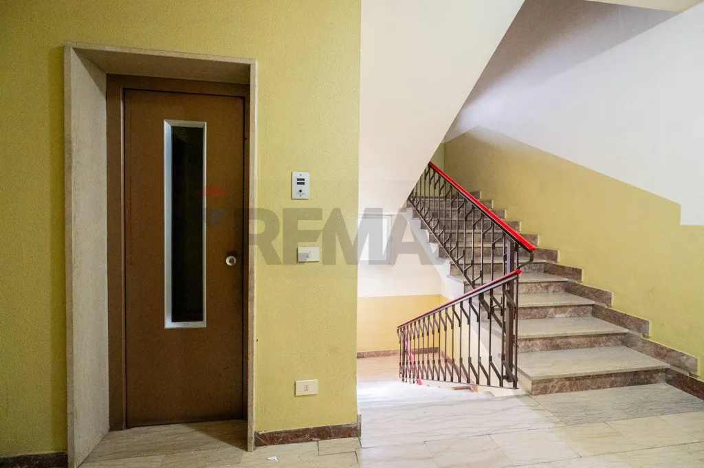 Toad - Spacious Apartment with Panoramic View in Guastalla Centre