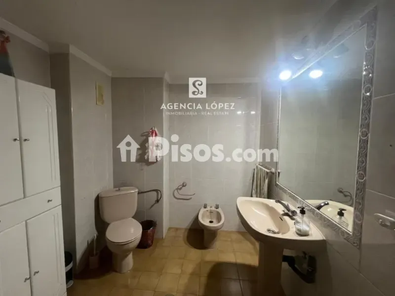 Vannitoad - Apartment with Sea View in City Centre