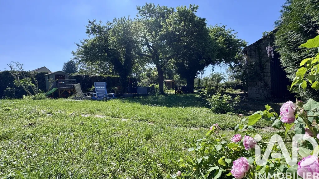 Jardin - Maison avec Véranda à Chevrainvilliers
