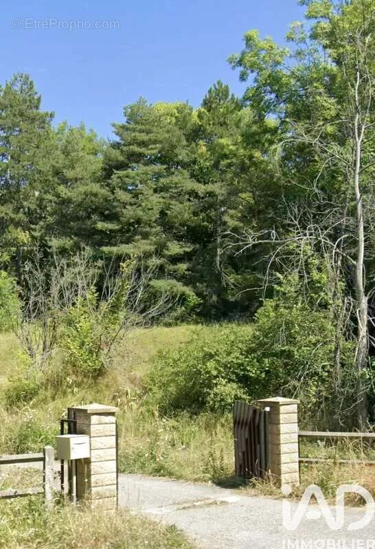 Aed - Constructible Plot with View in Saint-Sauveur