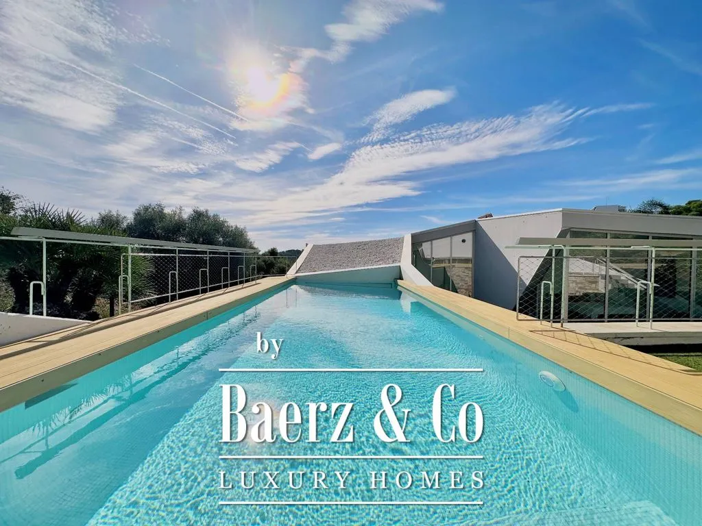 Piscine - Contemporary Villa with Sea View in Sitges