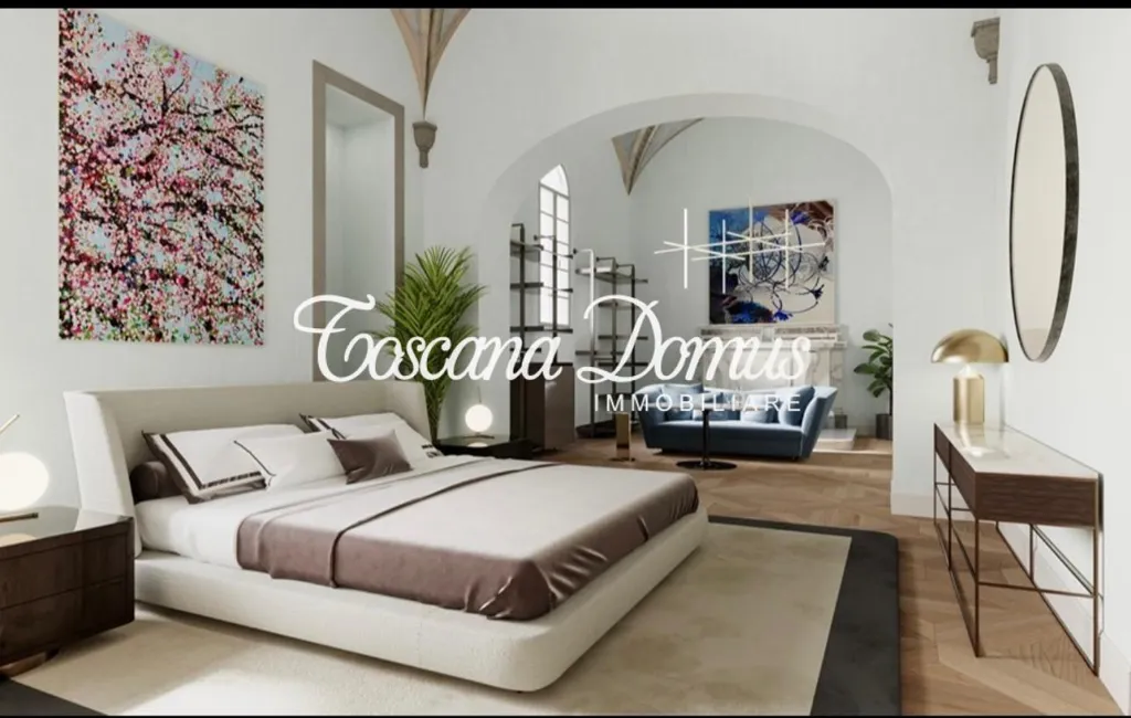 Luxury Apartment with Private Garden in Florence