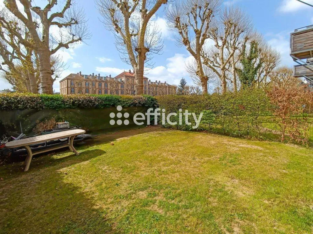 Jardin - Appartement avec Jardin près du Jardin des Plantes à Rouen