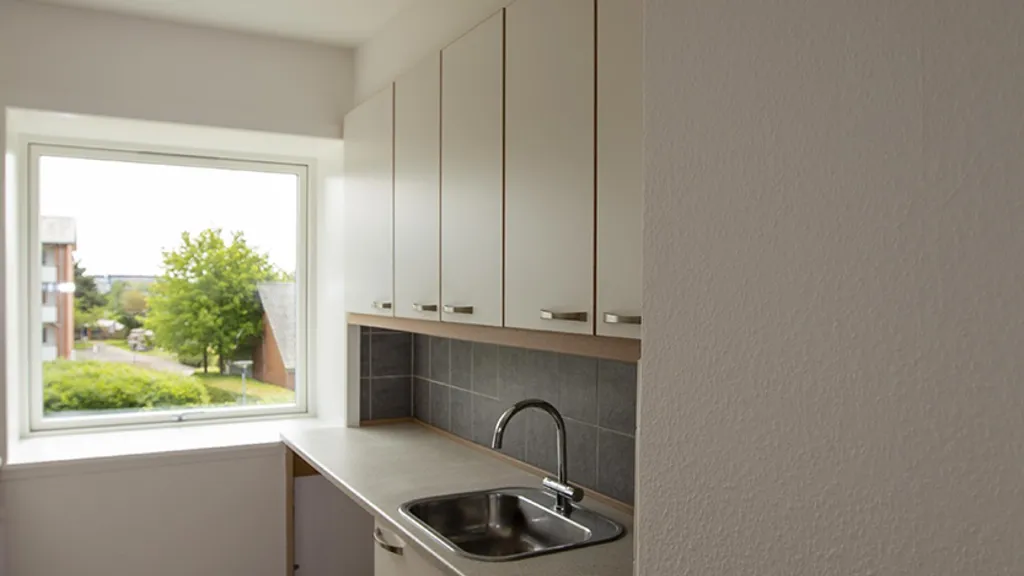 Cuisine - Renovated Flat with New Features in Frederikshavn