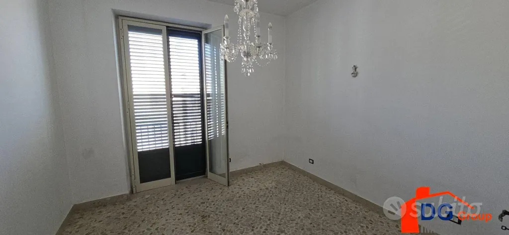 Stanze - Independent House with Balcony in Central Area