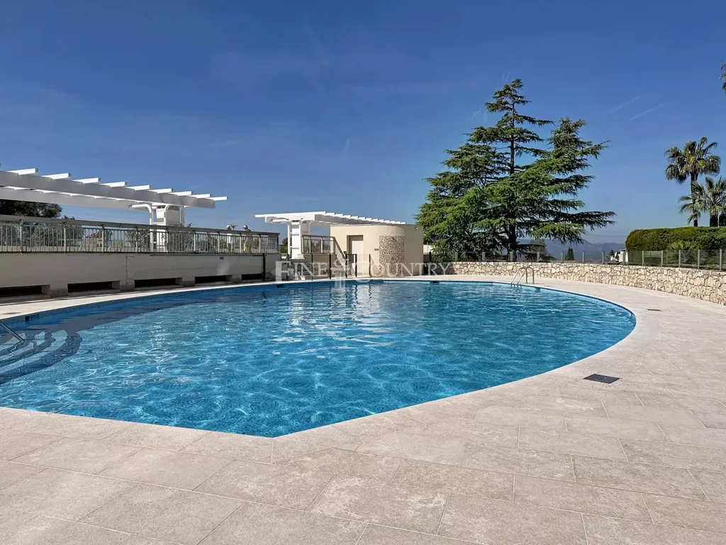 Bassein - Apartment with Sea View in Le Cannet