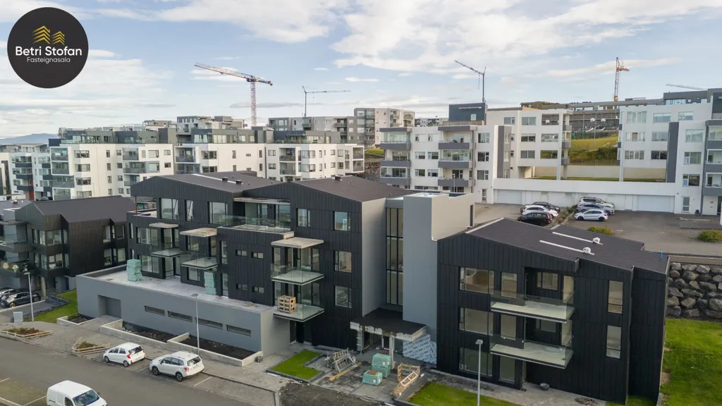 Vue aérienne - Modern Apartment with Garden in Garðabær
