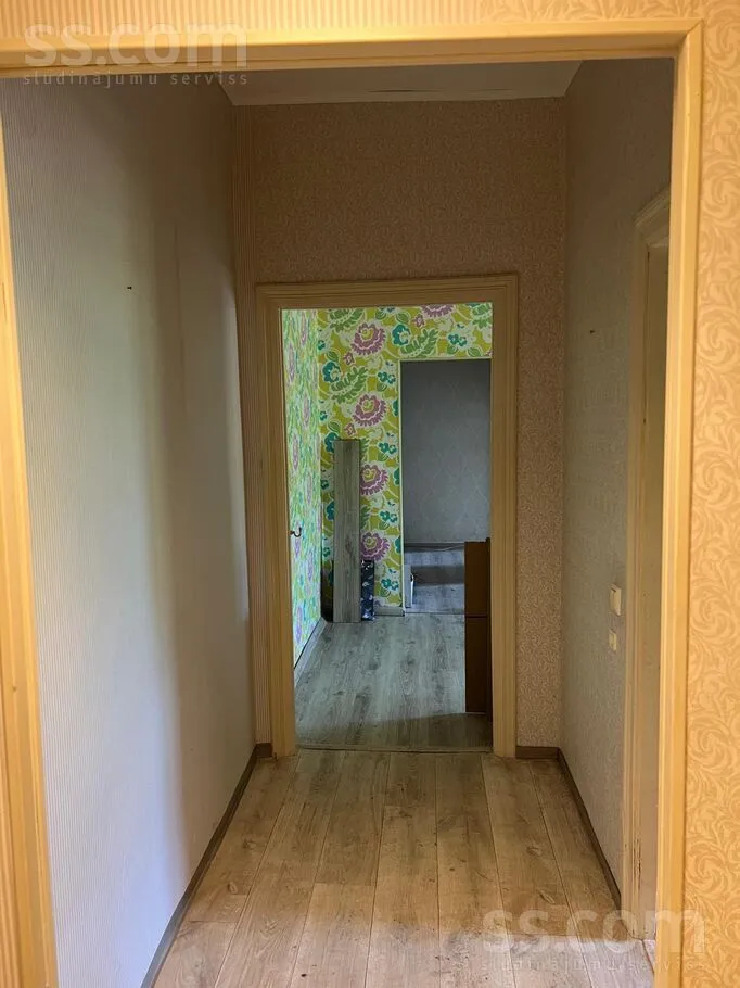 Esik - Flat with Private Garden in Šampēteris-Pleskodāle, Riga