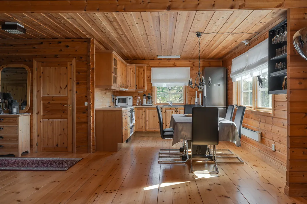 Salle à manger - Cottage with Ski Trails in Jämtland
