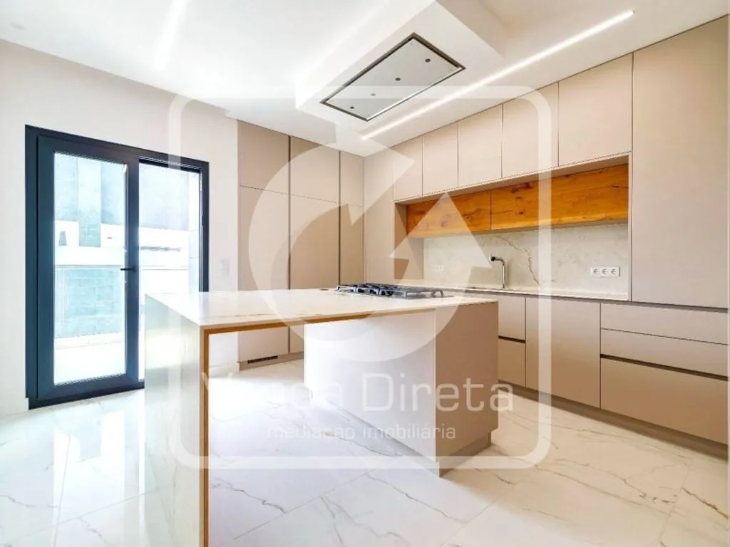 Cuisine - Luxury Flat with Balconies in Montijo