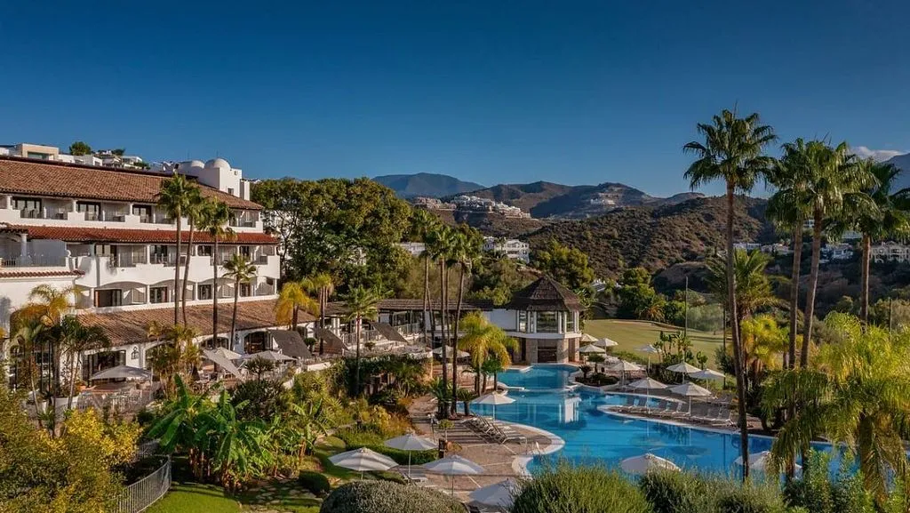 Piscina - Reformed Apartment with Pool in La Quinta, Marbella